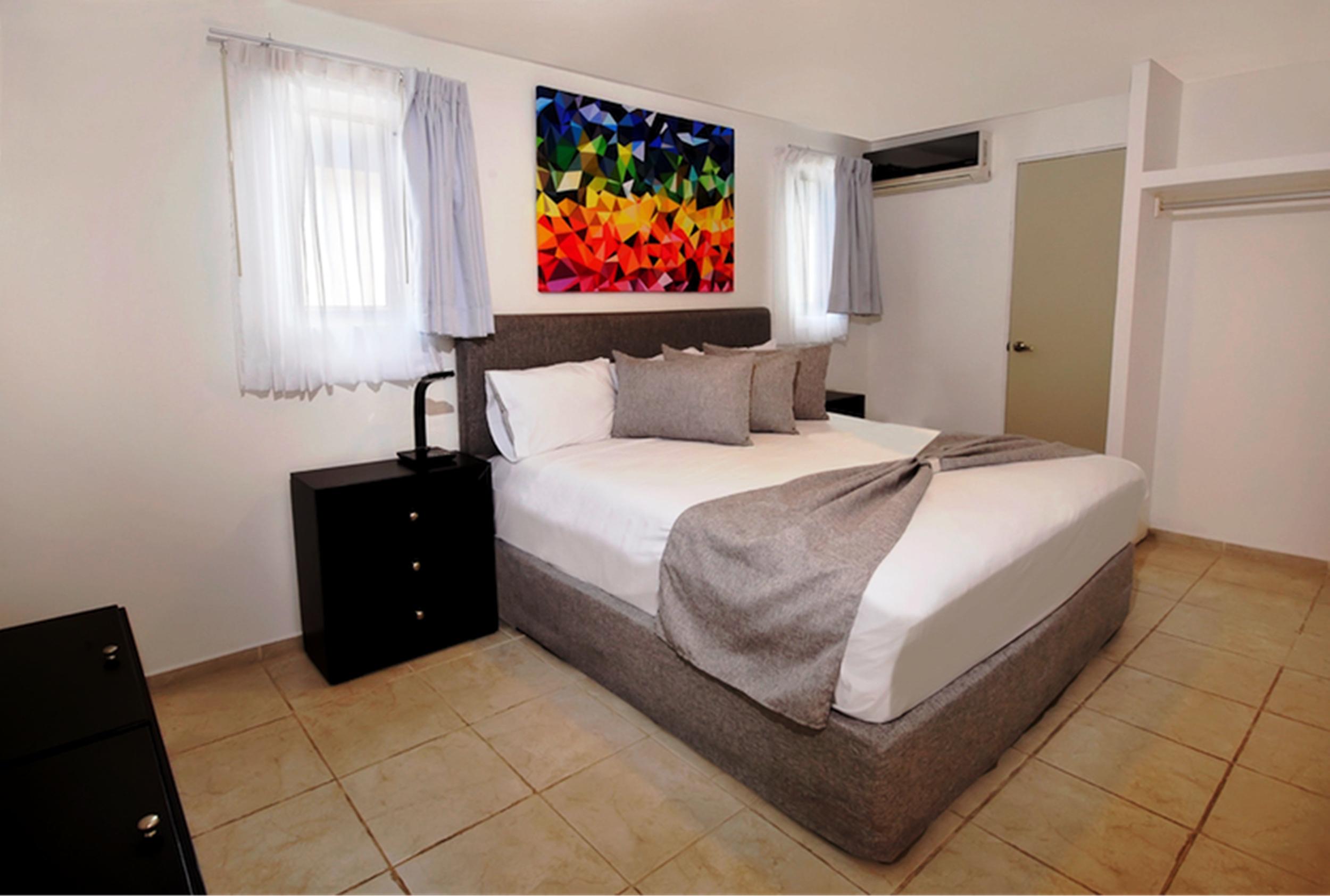 Container Inn Hotel Aeropuerto Пуерто Валярта Екстериор снимка