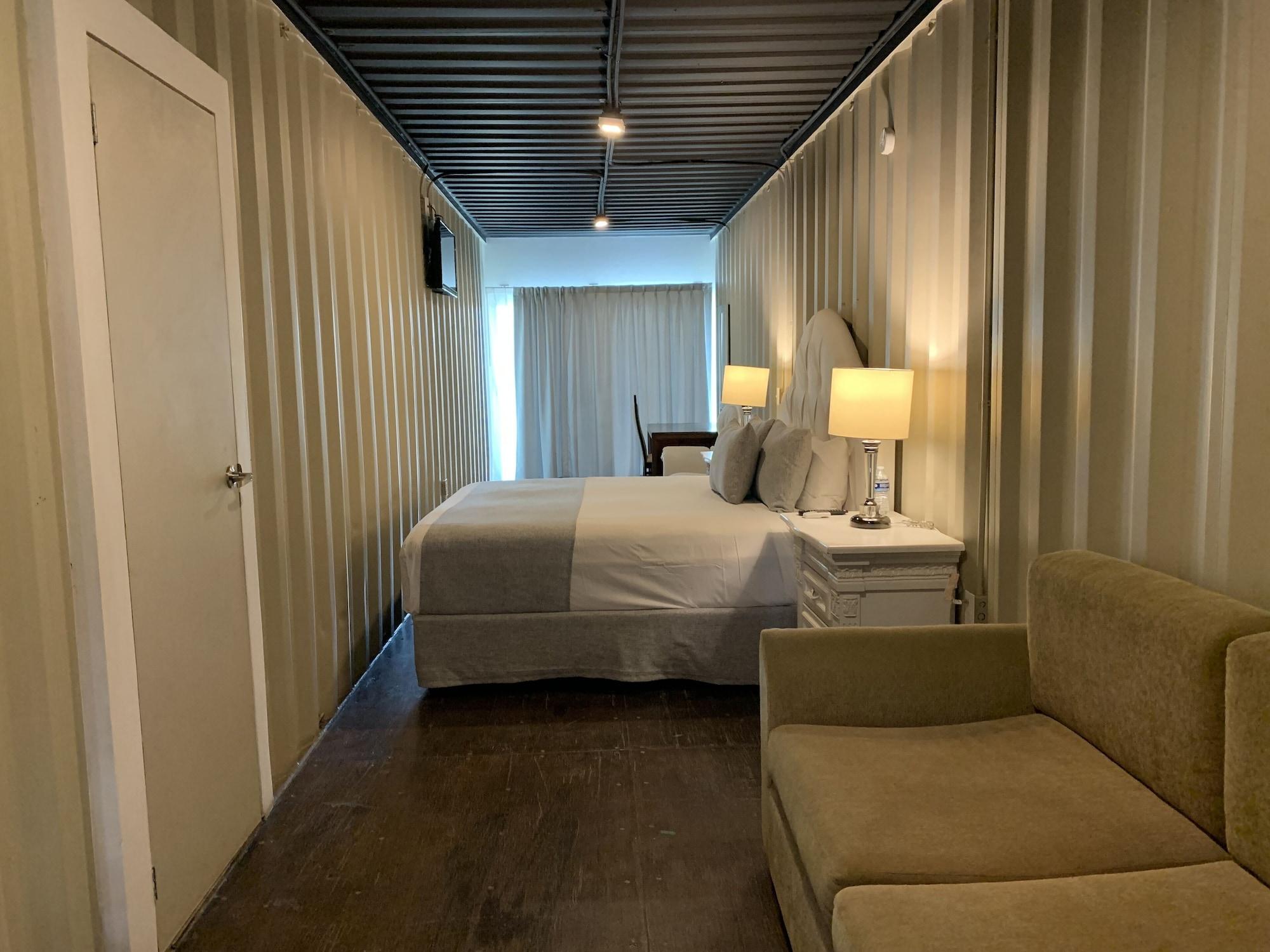 Container Inn Hotel Aeropuerto Пуерто Валярта Екстериор снимка